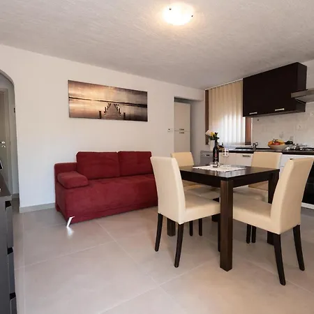 Appartement Kuca Za Odmor Nall *