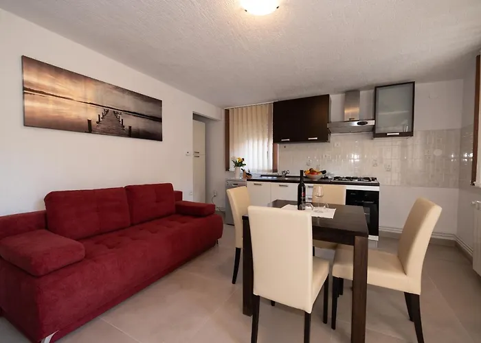 Kuca Za Odmor Nall *